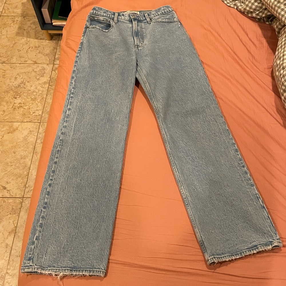 Abercrombie & Fitch 90s Relaxed Jeans 28
